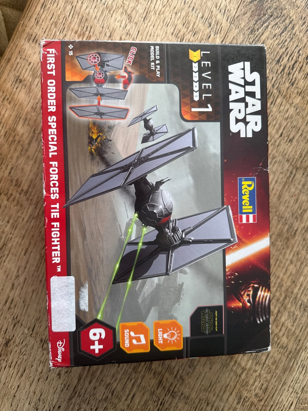 Revell Star Wars First Order Special Forces TIE Fighter, Revell, Nieuw, Ophalen of Verzenden, Groter dan 1:32