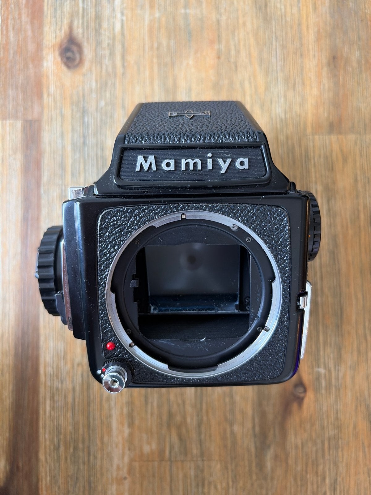 Mamiya 645 - Defect voor onderdelen of reparatie, Ophalen of Verzenden, Niet werkend, Spiegelreflex, Overige Merken