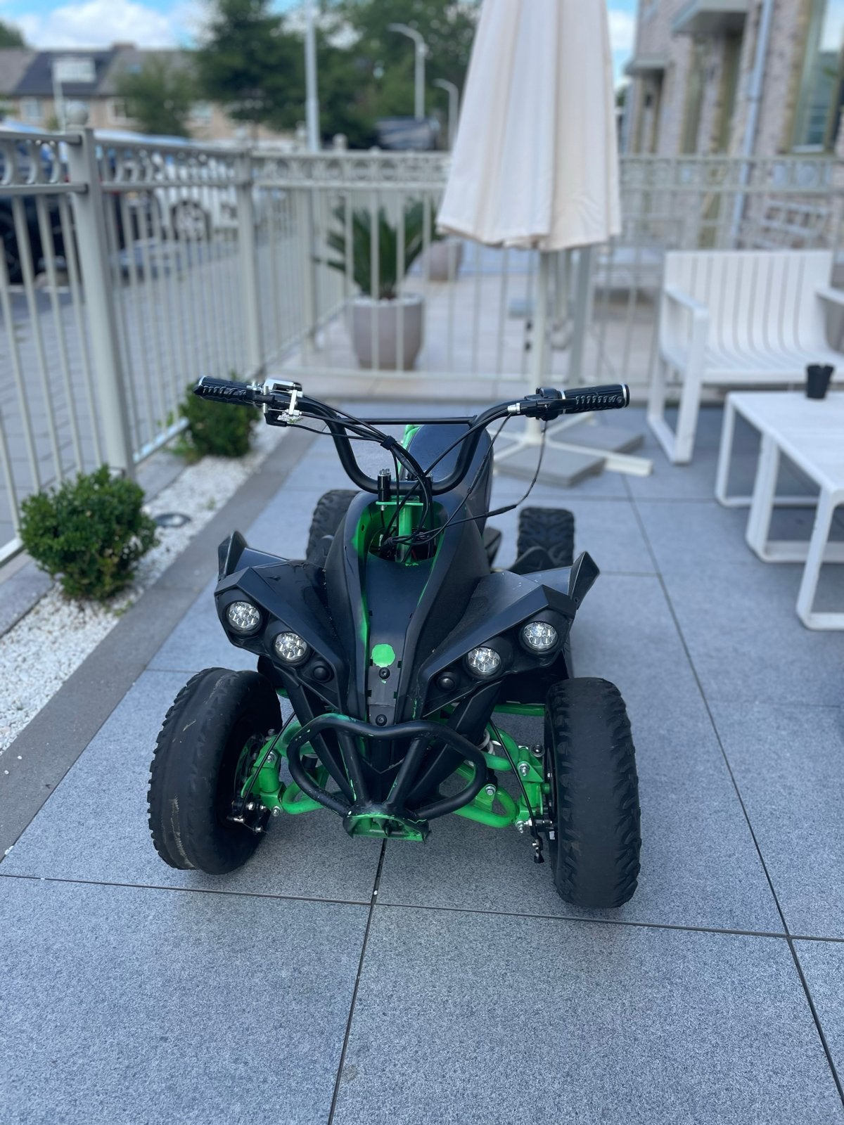 Elektrische kinderquad - Zwart/Groen, Ophalen of Verzenden, Gebruikt