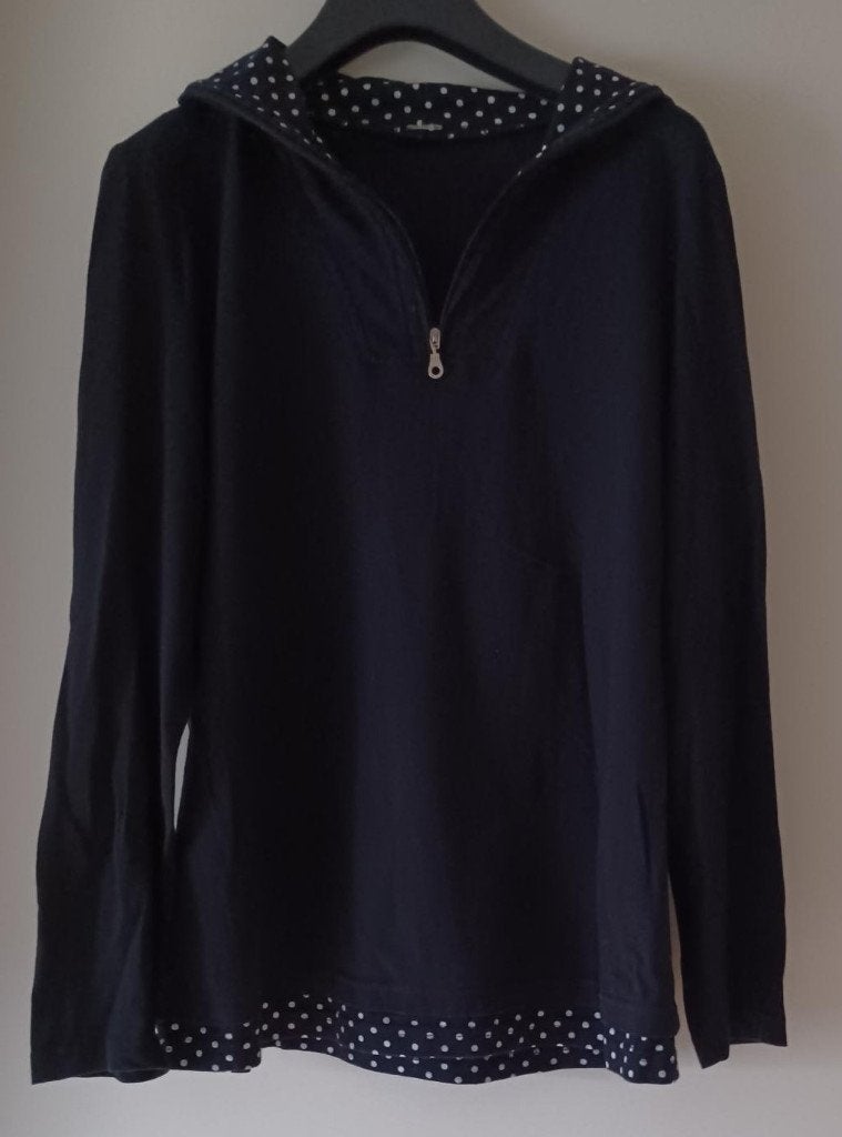 Dames - Shrits - zwart met stippen en rits, Maat 38/40 (M), Zwart, Ophalen of Verzenden, Lange mouw