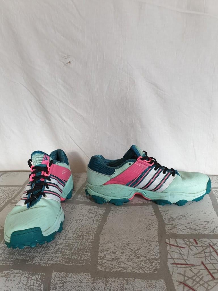 Leuke blauw roze sportschoenen. mt 40 2/3. Merk Adidas, Blauw, ., Ophalen of Verzenden, .