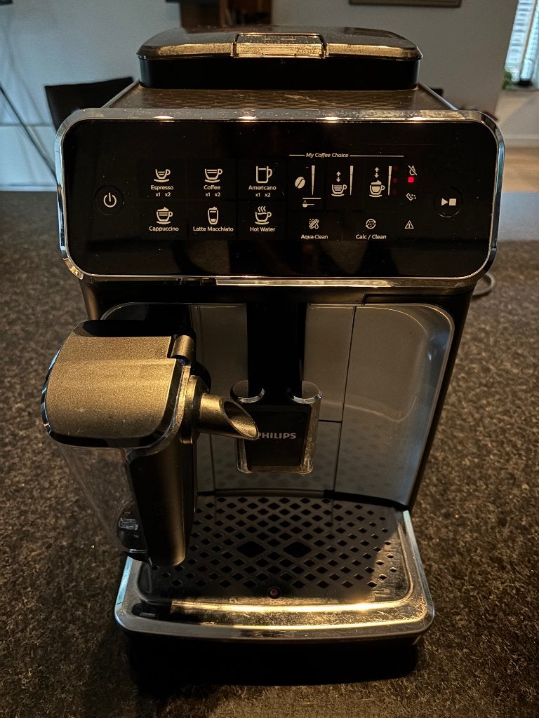 Philips volautomatische espresso machine LatteGo, Ophalen, Afneembaar waterreservoir, Koffiebonen, Zo goed als nieuw