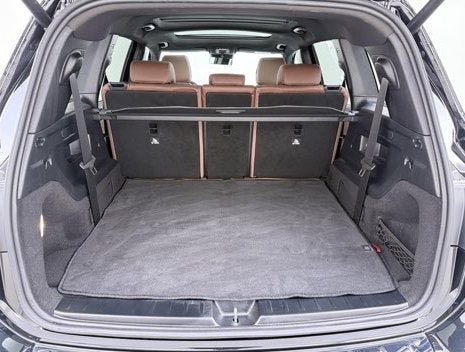 Mercedes-Benz GLB 200 AMG Line (2025)– 7-Zitter – 14.000 km, Dealer onderhouden, 4 cilinders, 7 stoelen, Bruin