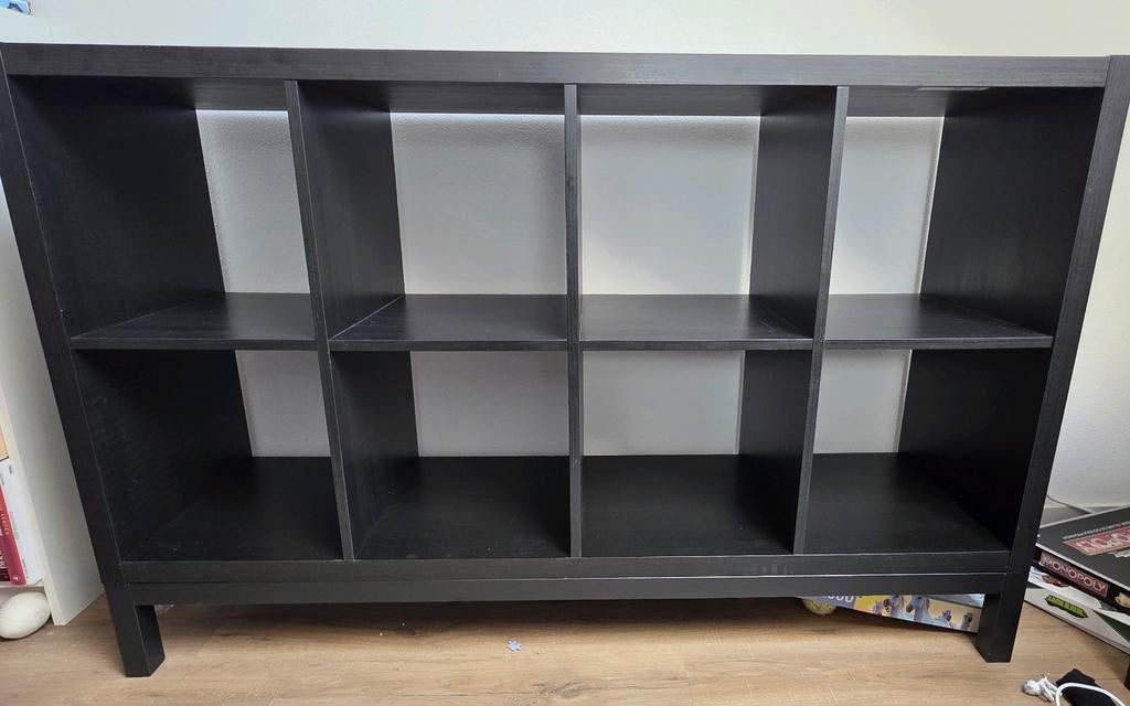 Zwart open kalax met onderstel, Huis en Inrichting, Kasten | Boekenkasten, Ophalen