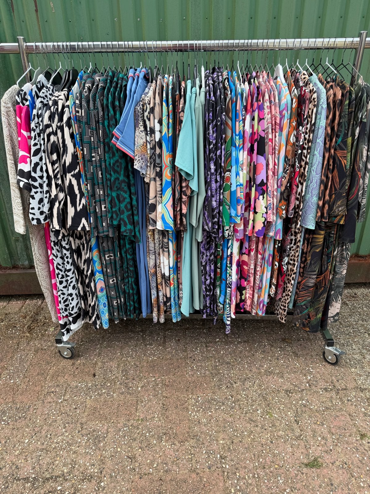 Grote partij dames angelle milan -60 stuks- nieuw met labels, Ophalen of Verzenden, Nieuw, Meerkleurig, Knielengte