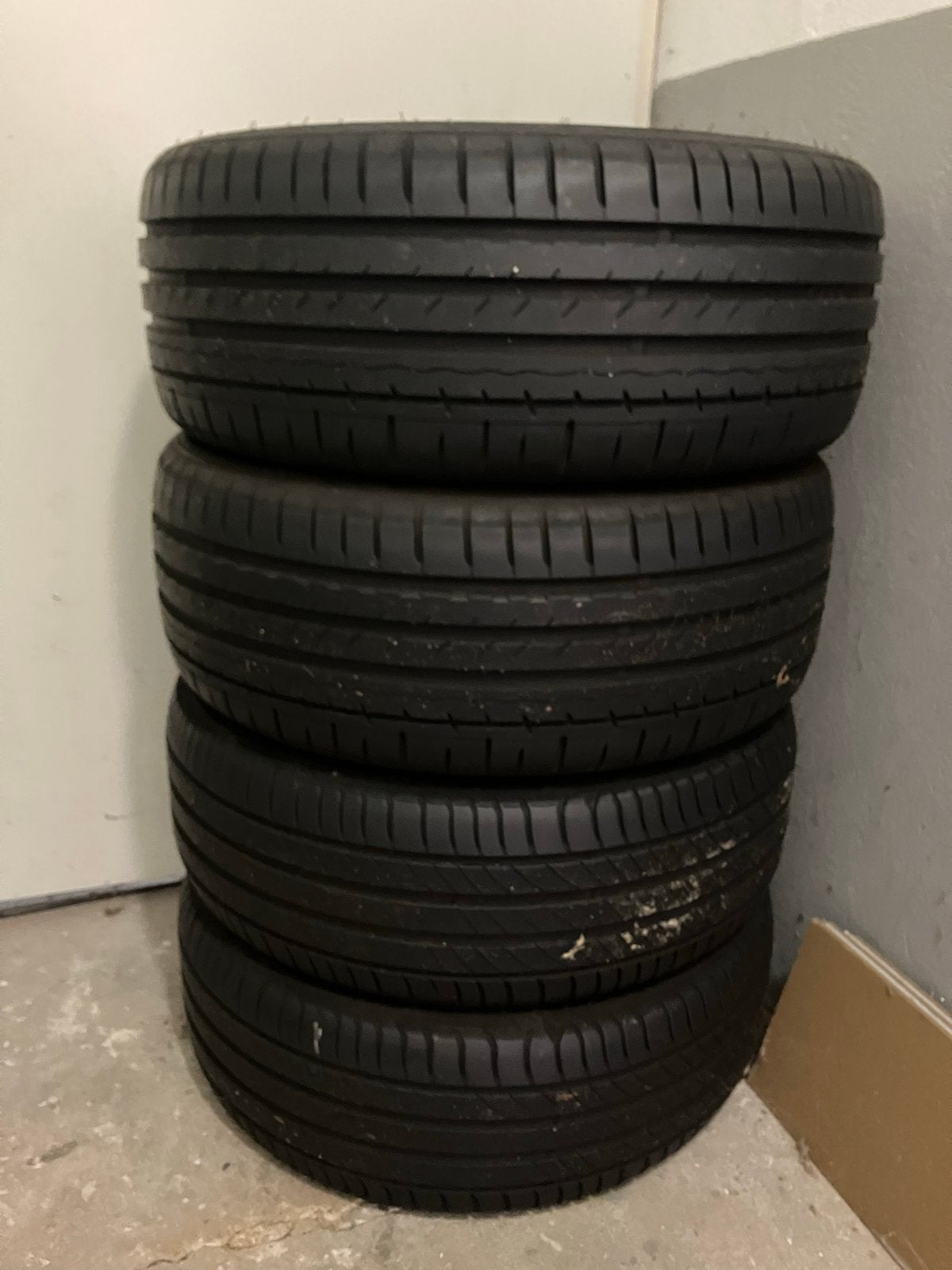 Set van 4 Atlas zomerbanden 215/55R16 97W, Ophalen, 16 inch, Band(en), Zomerbanden
