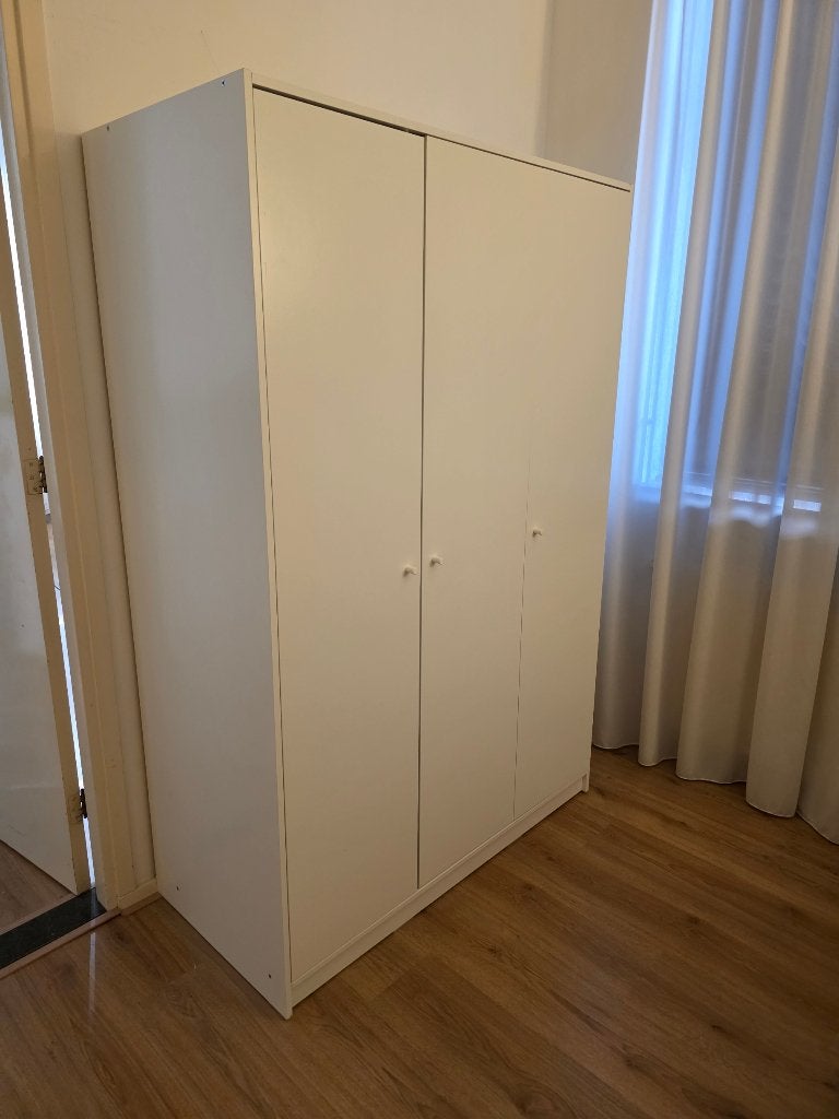 Ikea KLEPPSTAD kledingkast met 3 deuren, wit, Ophalen, Overige materialen, Met deur(en), 100 tot 150 cm