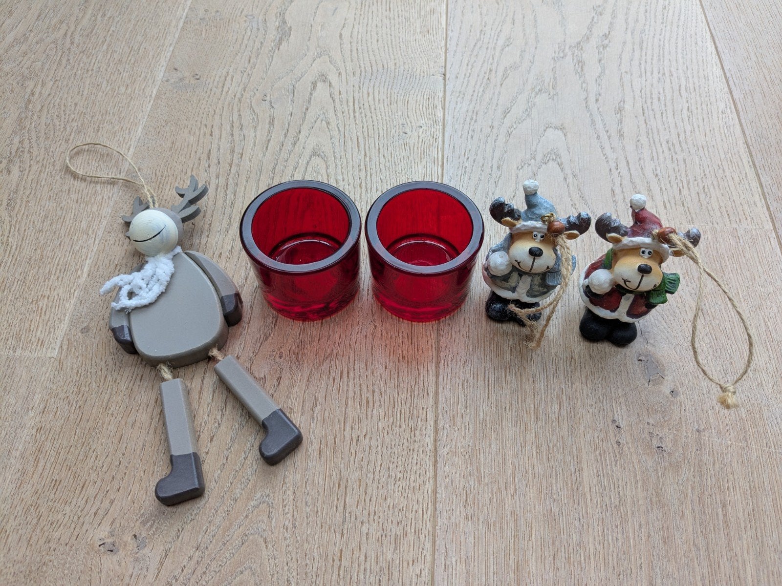 5-delige Kerstset: Rode Waxinehouders & Rendier Hangers, Ophalen of Verzenden, Zo goed als nieuw
