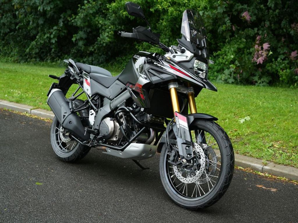 Suzuki V Strom 1050 DE | Gloednieuw | Origineel, Suzuki, 2 cilinders, Motorrijbewijs A, Bedrijf