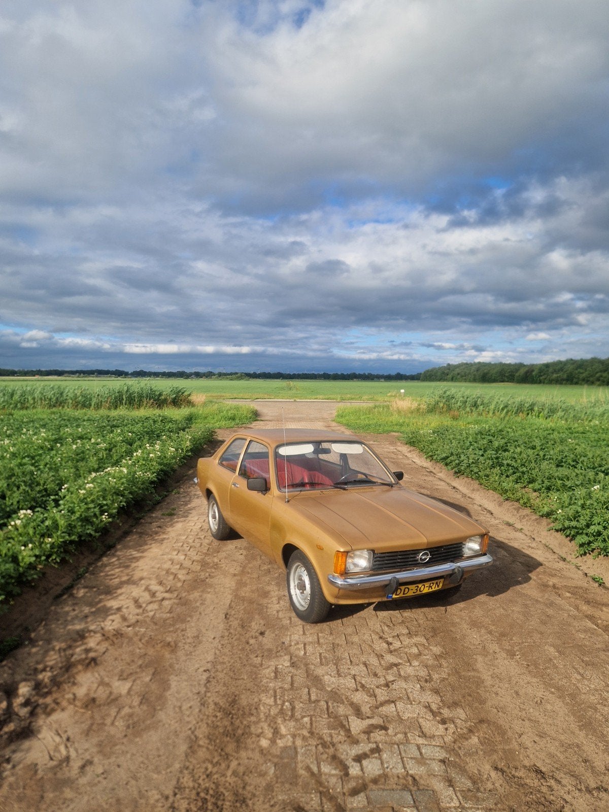 Oldtimer Opel Kadett C 1.2N 1978 Trekhaak!, 4 cilinders, 1196 cc, Origineel Nederlands, Overige kleuren