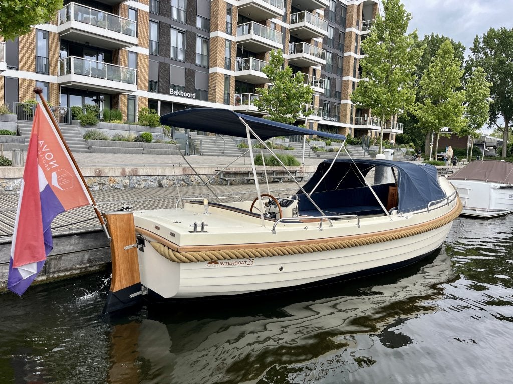 Interboat 25 Semi-cabin | perfecte staat | vaarklaar!, Watersport en Boten, 3 m, 78 cm, 8 m, Polyester