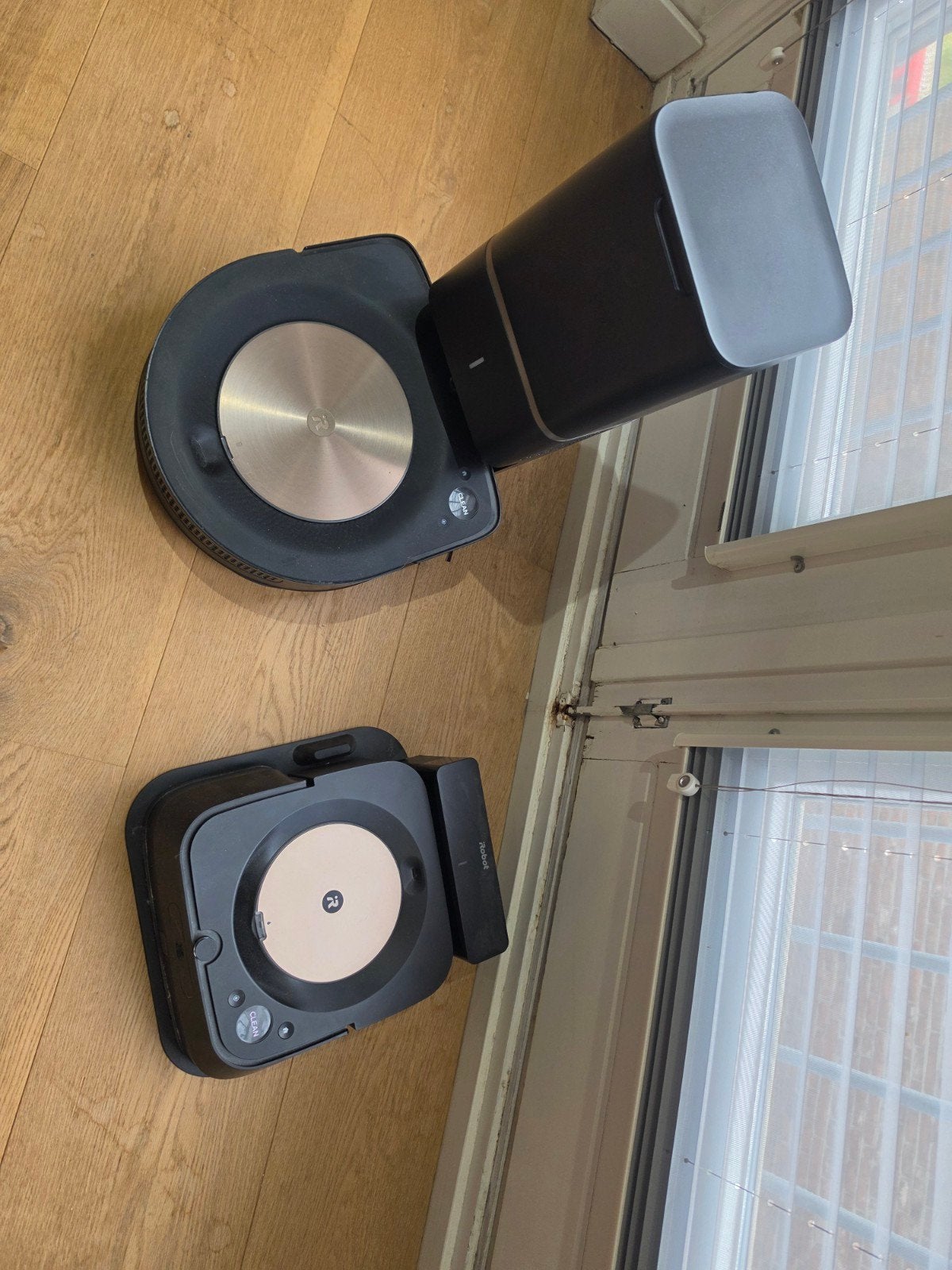 iRobot Roomba Combo Robotstofzuiger en Dweilrobot, Combi-reiniger, Bedienbaar via app, Gebruikt, IRobot