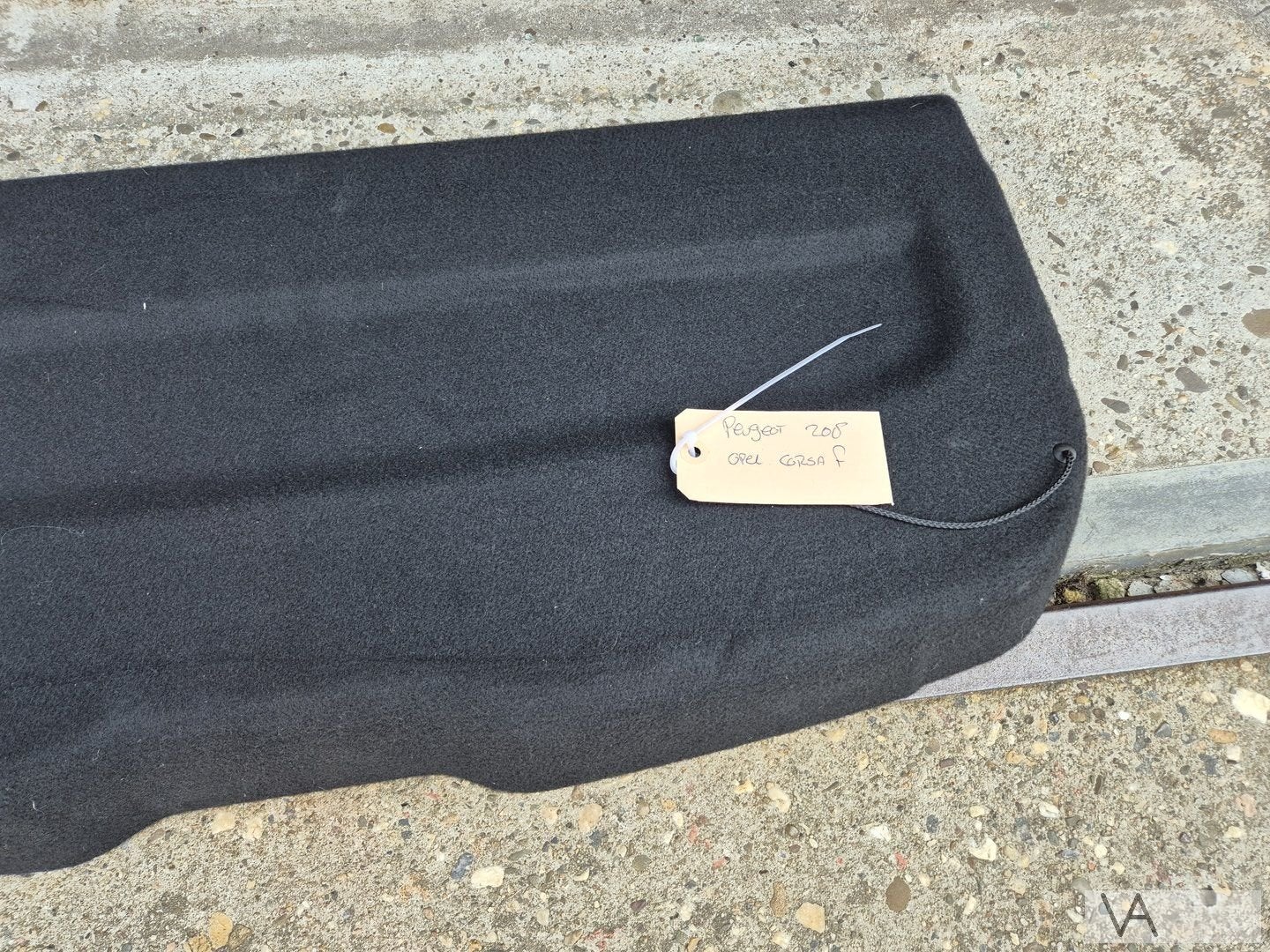 Hoedenplank voor Peugeot 208 / Opel Corsa F vanaf 2019 €125, Gebruikt, -, -, Opel
