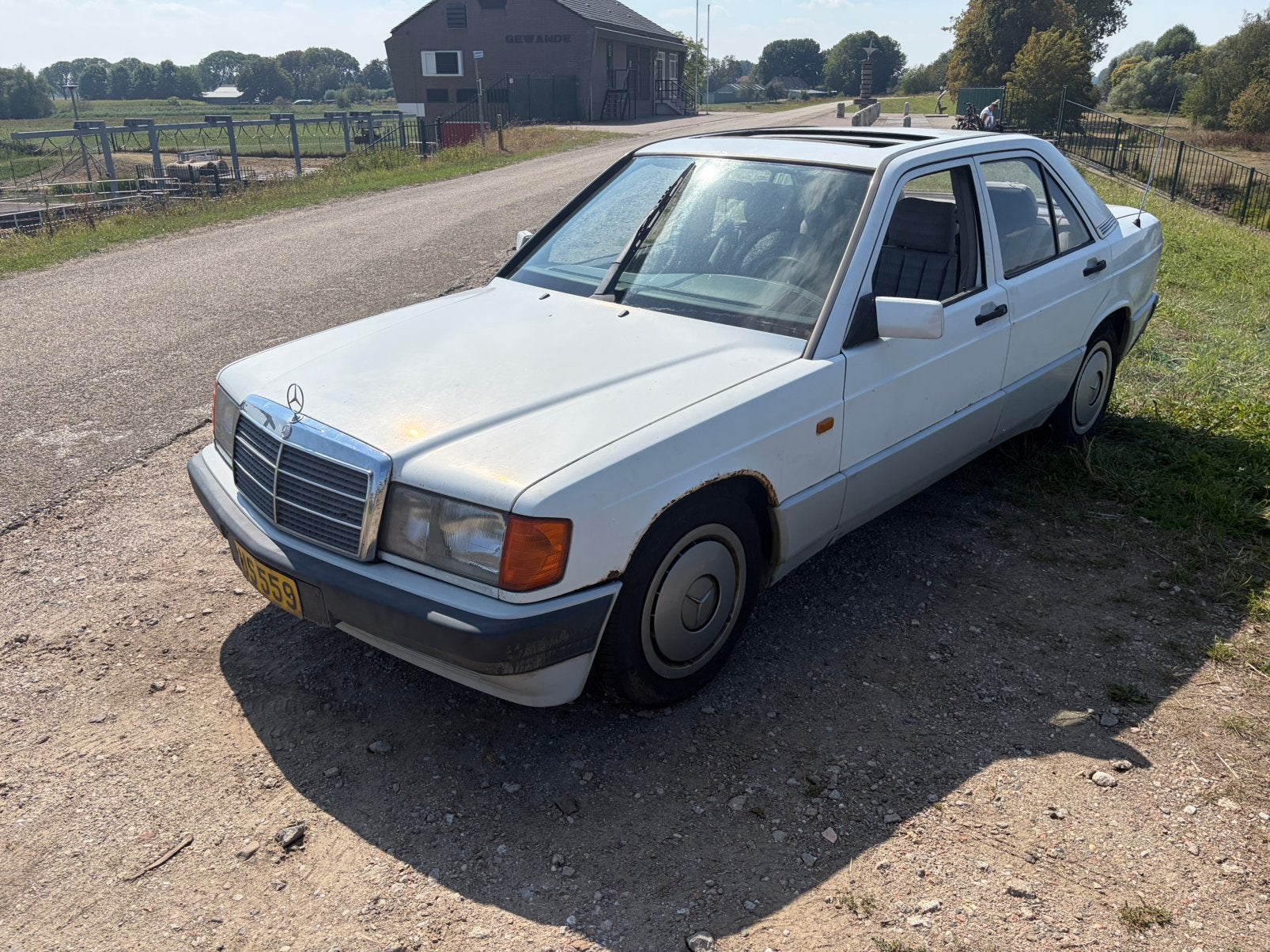 Mercedes 190d 2.5 5cilinder diesel, 2500 cc, Wit, Mercedes-Benz, Bedrijf