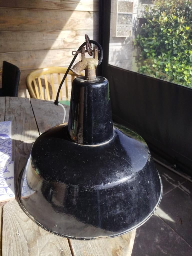 Prachtige Emaille fabriekslamp 40cm diameter, Gebruikt, Ophalen of Verzenden, Metaal, Minder dan 50 cm