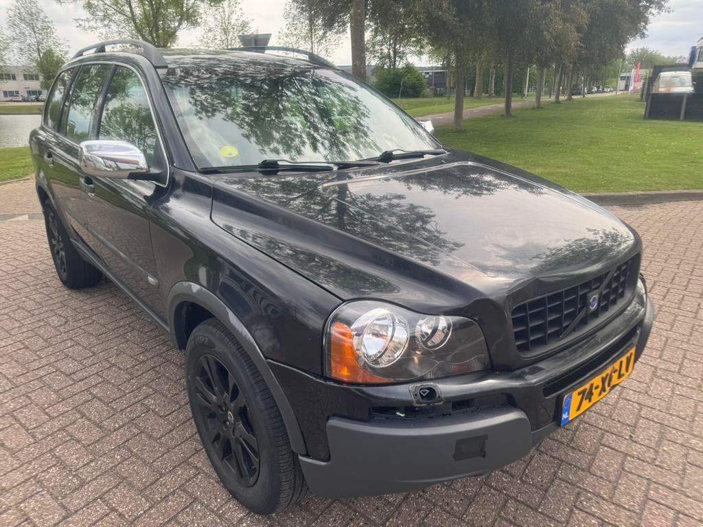 Volvo XC90 2.5 T 2004 Zwart NIEUWE APK, Auto's, Volvo, XC90, Handgeschakeld, SUV of Terreinwagen, Geïmporteerd