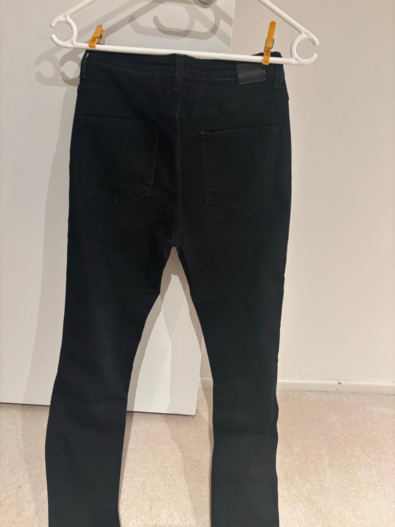 Zwarte Closed jeans met zilver details - Maat 27, Zwart, Ophalen of Verzenden, Zo goed als nieuw, Maat 34 (XS) of kleiner