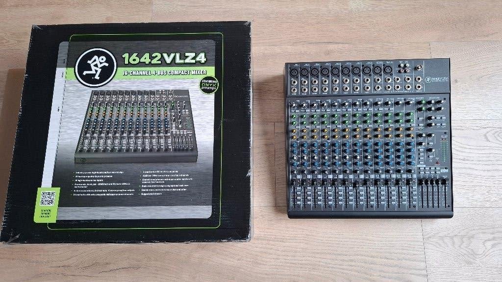 Mackie 1642 VLZ4 16 kanaals mengpaneel ZGAN, Muziek en Instrumenten, Ophalen, Zo goed als nieuw, 10 tot 20 kanalen, Microfooningang