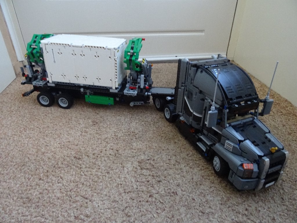 technic Lego 42078 Mack Anthem truck, Kinderen en Baby's, Lego, Ophalen of Verzenden, Zo goed als nieuw, Technic