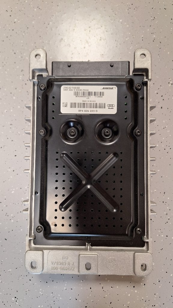 Bose versterker Audi A3 / RS3 8P, Auto-onderdelen, Ophalen of Verzenden, Gebruikt, Audi