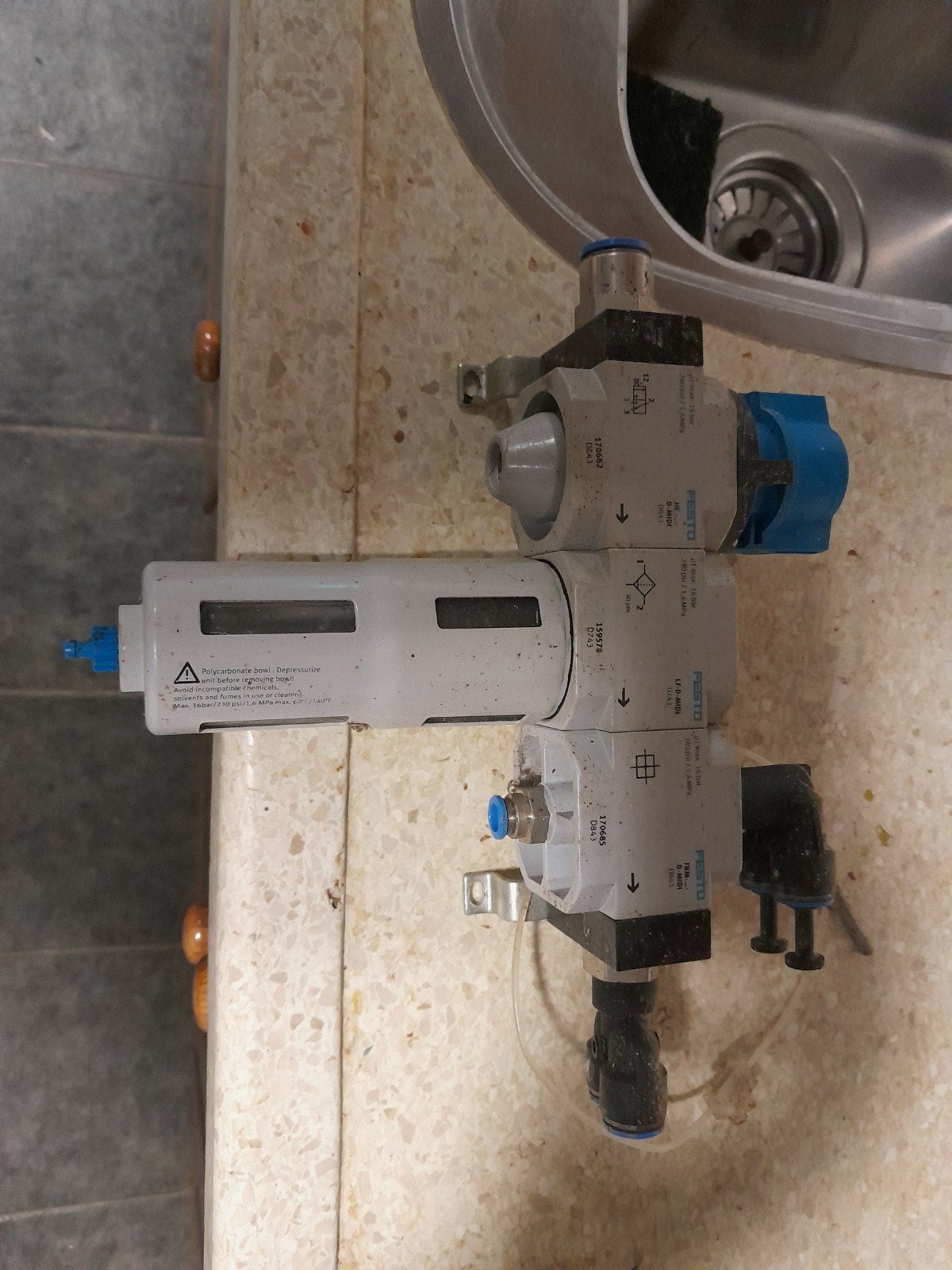 Festo Persluchtfilter-regelaar-smeereenheid, Doe-het-zelf en Verbouw, Compressors, Ophalen of Verzenden