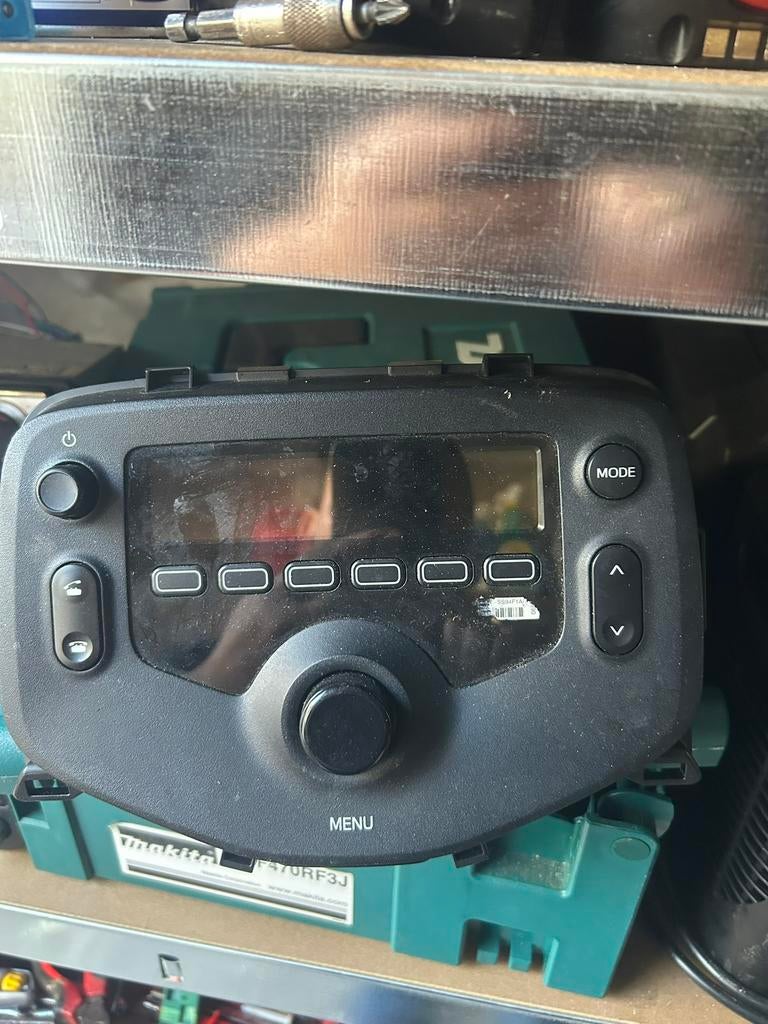 Radio peugoet 108, Auto diversen, Ophalen of Verzenden, Zo goed als nieuw