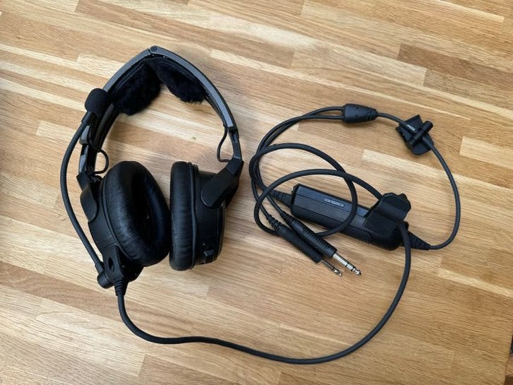 Bose A20 Aviation Headset - Dual Plug - Goede staat, Ophalen of Verzenden, Gebruikt, Over oor (circumaural), Bluetooth