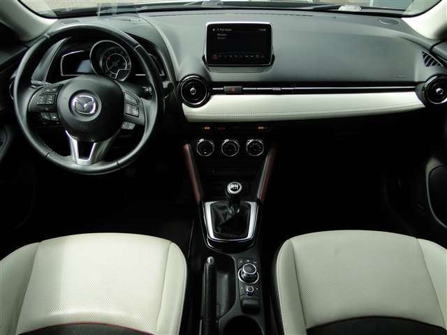 Mazda CX-3 2.0 GT-M 120 | Leer | Led | Navi | Trekhaak | Hea, Gebruikt, 4 cilinders, 49 €/maand, Handgeschakeld