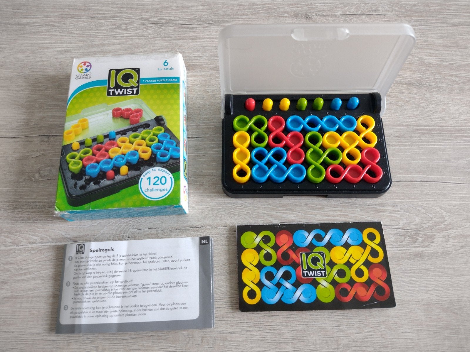 IQ twist, Hobby en Vrije tijd, Denksport en Puzzels, Ophalen, Minder dan 500 stukjes