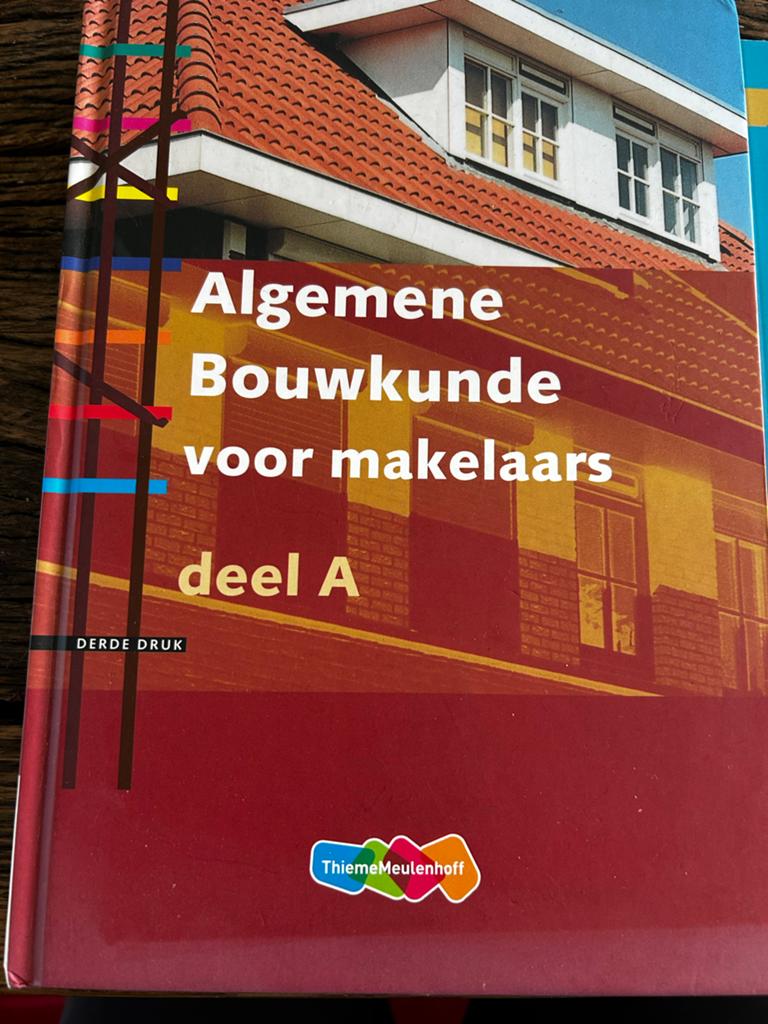 Boeken NVM Makelaardij Opleiding: Bouwkunde & Vastgoedeconom, Ophalen of Verzenden, Gelezen, Bouwkunde