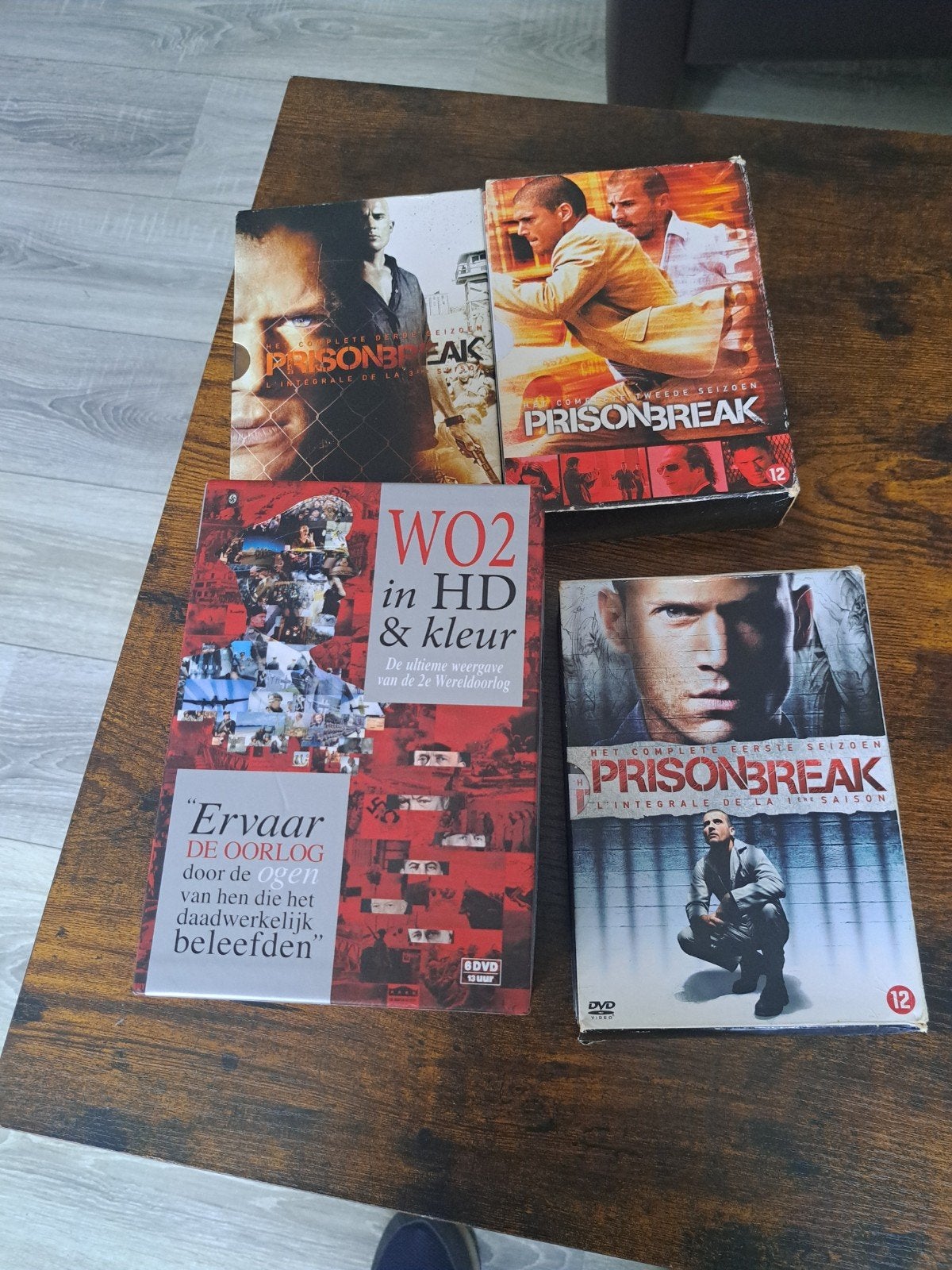 Prison Break Seizoenen 1-3 & WO2 in HD & Kleur DVD Box, Ophalen, Gebruikt, Seizoen 1, Actie en Avontuur