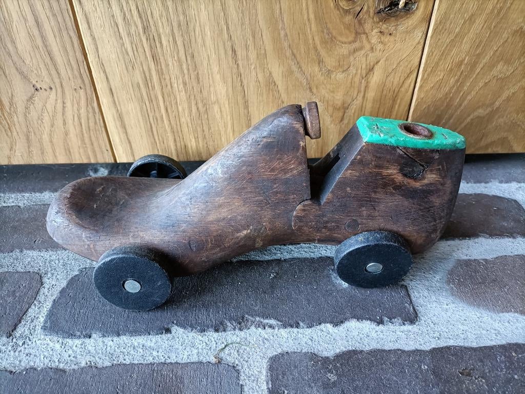 Vintage houten auto vorm van een schoen leest. Antiek., Antiek en Kunst, Curiosa en Brocante, Ophalen