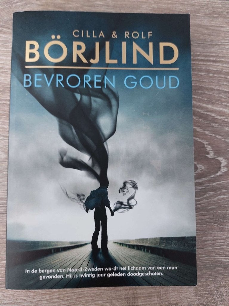Cilla en Rolf Börjlind - Bevroren goud - 2020, Boeken, Ophalen of Verzenden, Zo goed als nieuw, Cilla en Rolf Börjlind