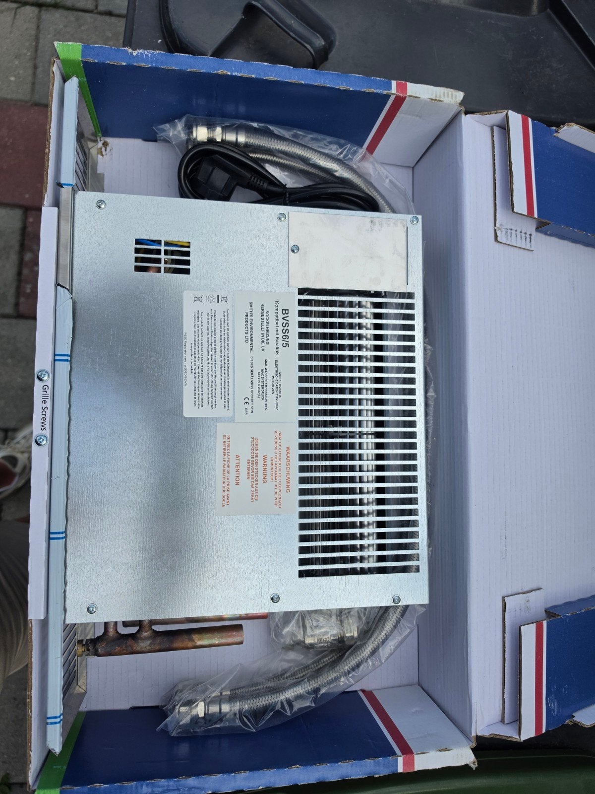Smith's BVSS6/5 Kickspace Heater - Nieuw in doos, Minder dan 30 cm, Minder dan 60 cm, Ophalen of Verzenden, 800 watt of meer