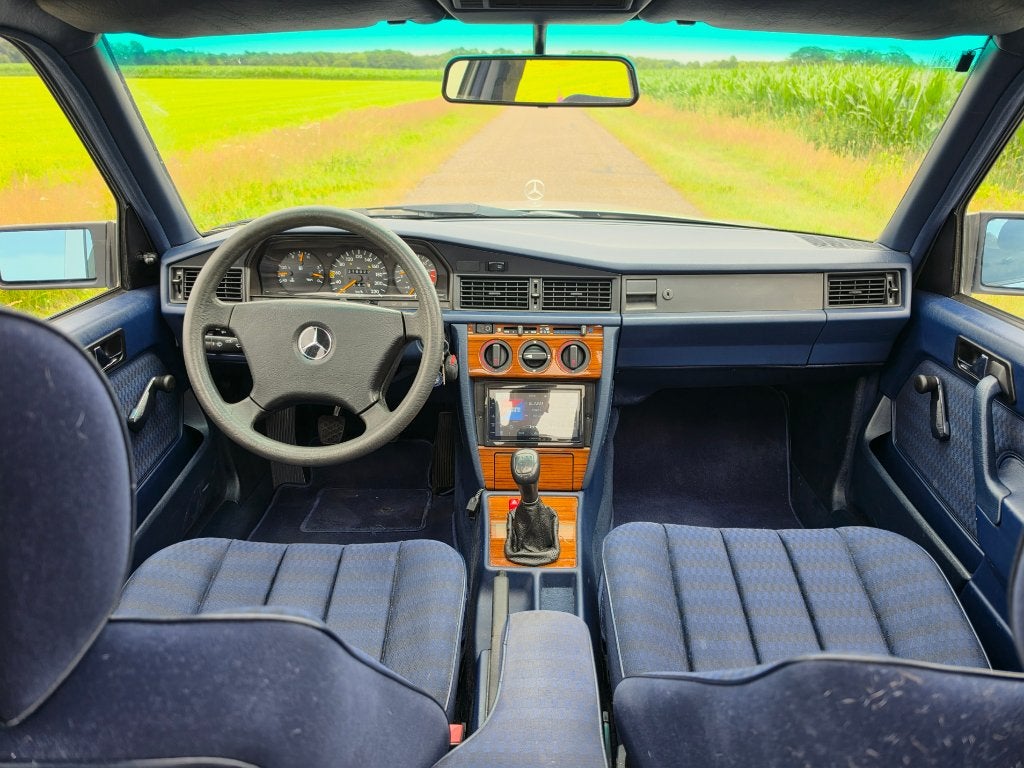 Mercedes-Benz 190E 2.3 (W201) 1991 | Airco | 1e Lak, 4 cilinders, Verwarmde buitenspiegels, 615 kg, Handgeschakeld