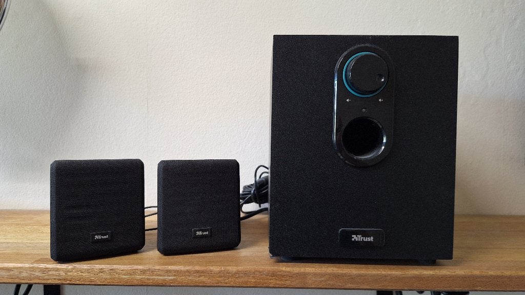 Trust 2.1 Speakerset met Subwoofer, Overige merken, Gebruikt, Speakerset, Ophalen of Verzenden