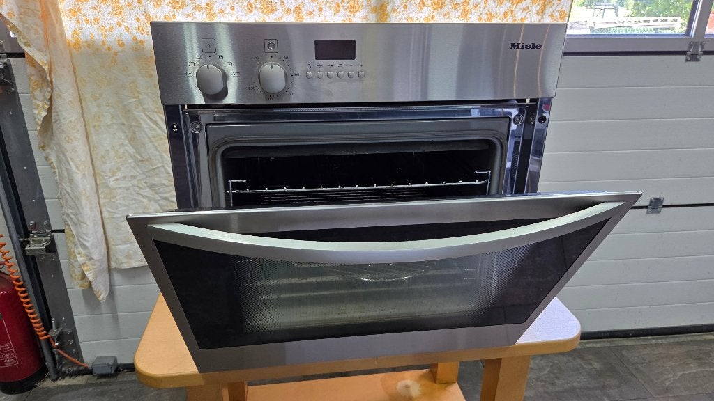 Miele oven, Witgoed en Apparatuur, Ovens, Ophalen, Gebruikt, Oven, Inbouw