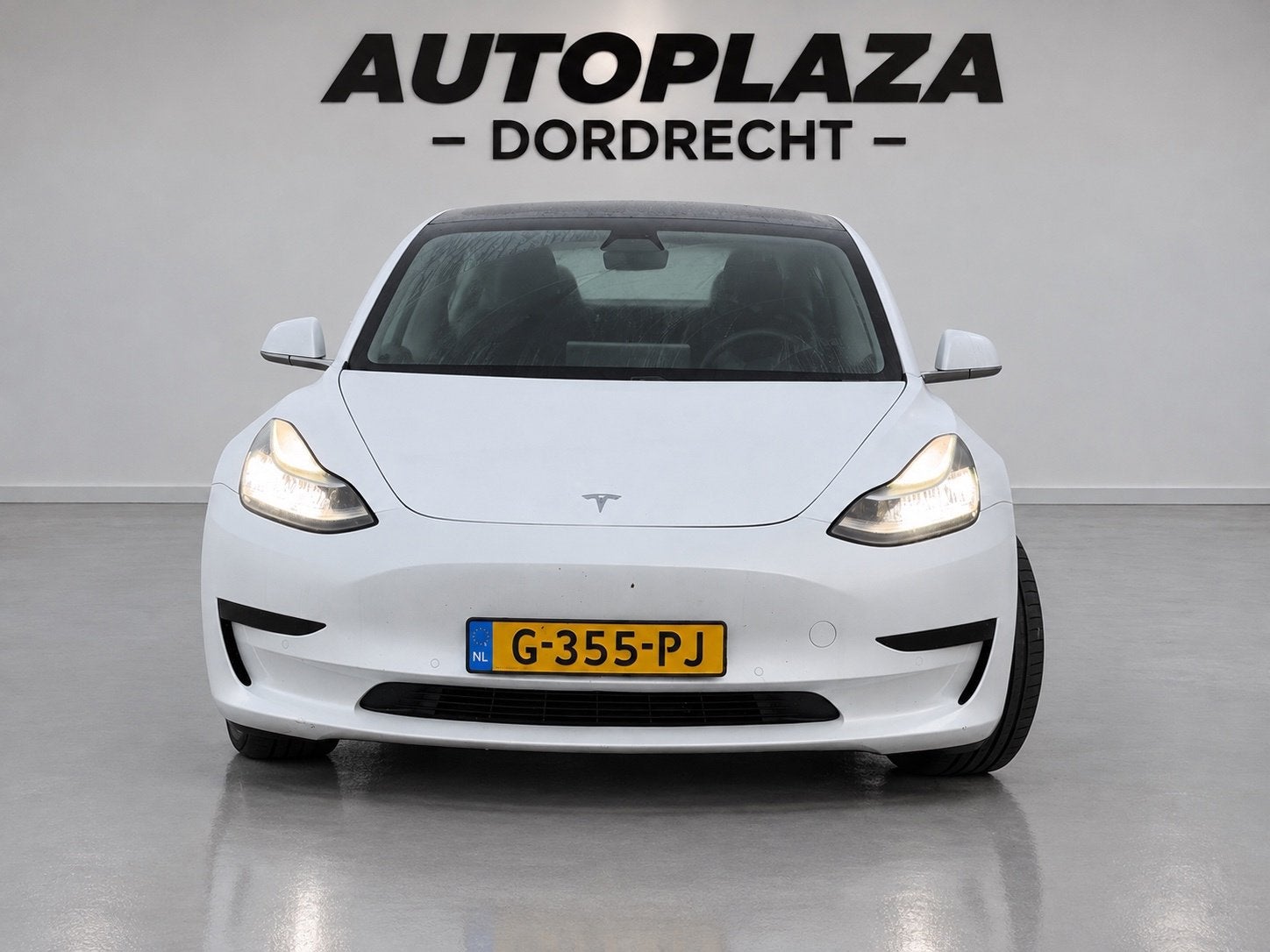 Tesla Model 3 Standard RWD Plus 60 kWh MARGE AUTO, Auto's, Automaat, 238 pk, Achterwielaandrijving, Gebruikt