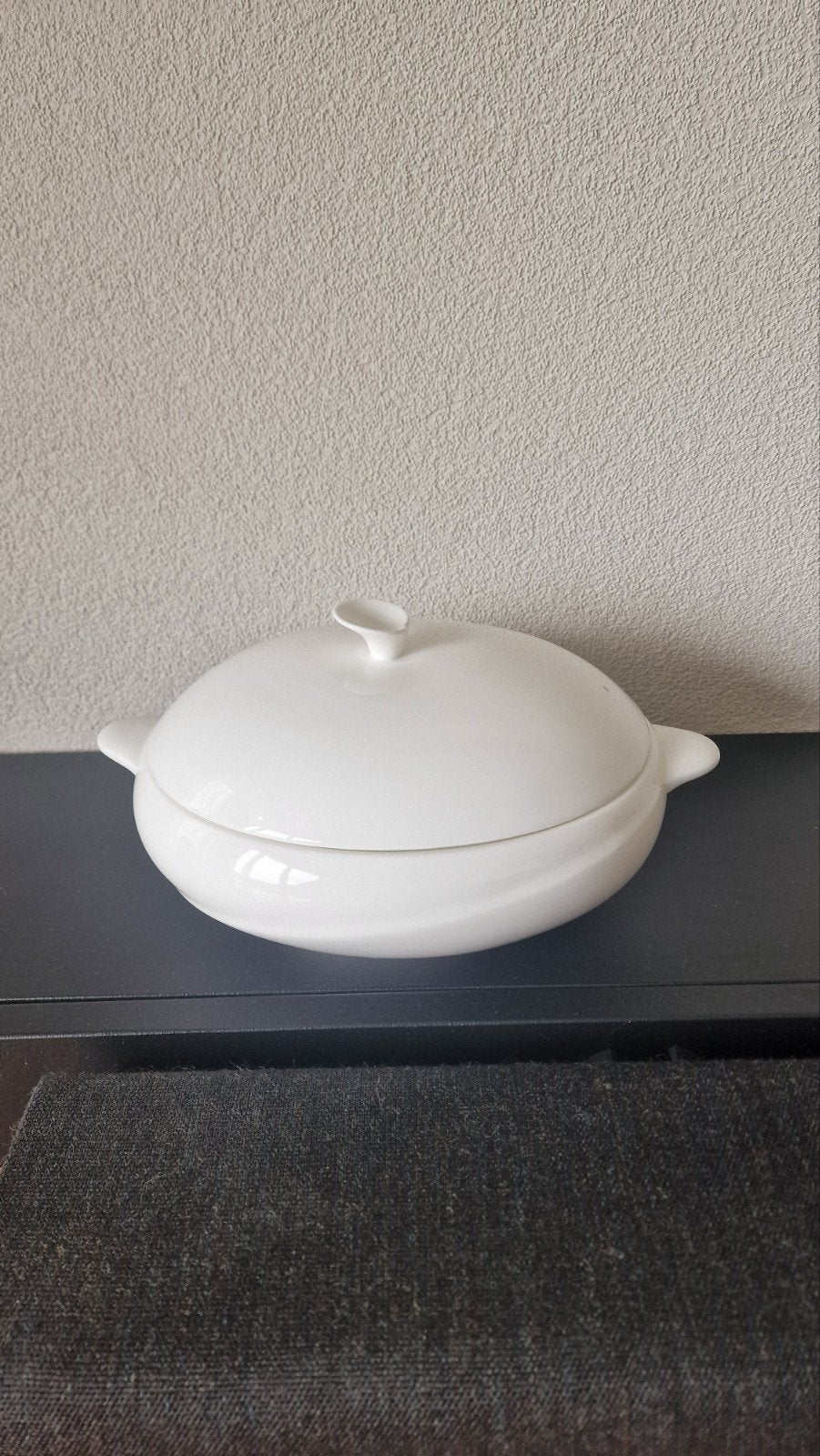 Wedgwood Solar Bone China dekschaal 25 cm, Ophalen of Verzenden, Wedgwood, Porselein, Schaal of Schalen