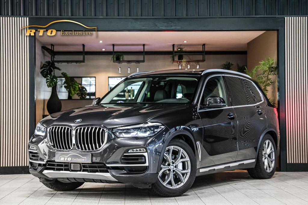 BMW X5 xDrive40i High Executive|Achterasbesturing|ACC|Pano, Gebruikt, Met garantie (alle), 340 pk, Bedrijf