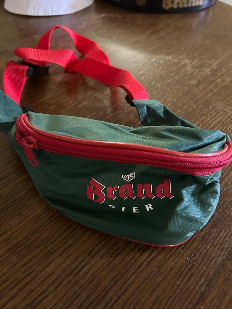 Brand Bier heuptasje - Groen met rood, Ophalen, Nieuw, Kleding, Brand