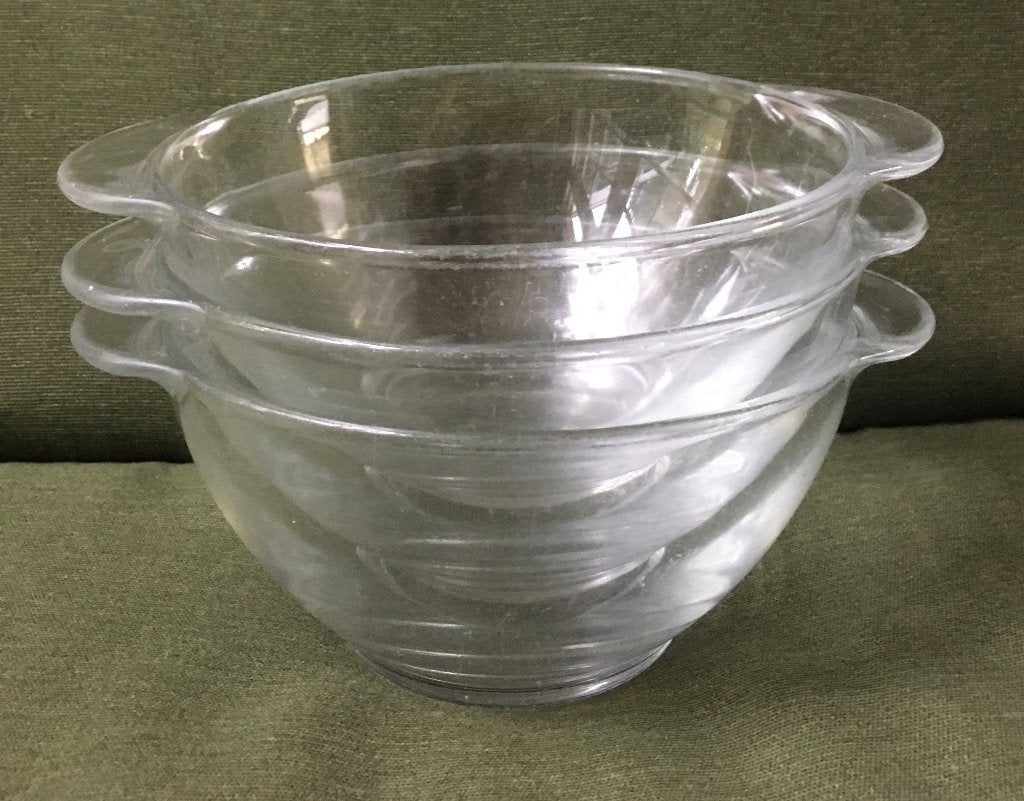 3 glazen soepkommen met oortjes, Ø 13,5 cm, 0,50 euro p/s, Ophalen of Verzenden, Zo goed als nieuw, Glas, Kom(men)