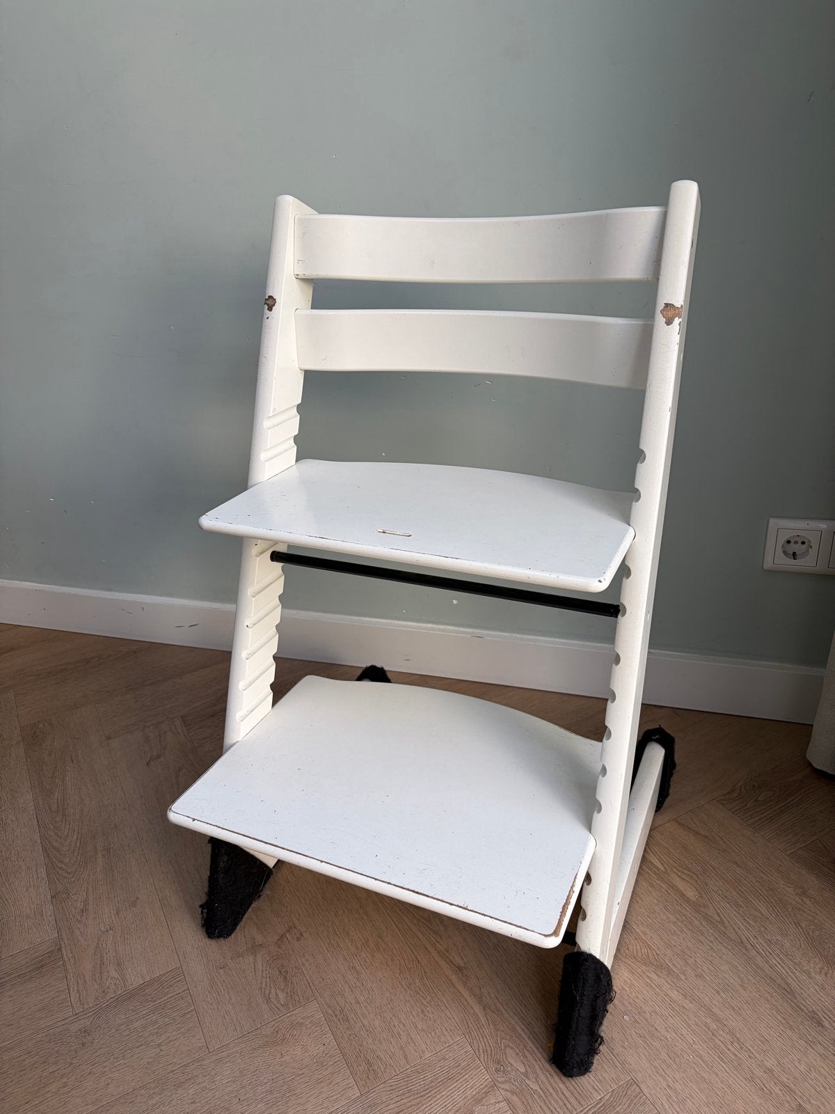 Stokke Tripp Trapp wit. Incl Sokkoo vloerbescherming, Kinderen en Baby's, Kinderstoelen, Ophalen, Gebruikt, Meegroeistoel
