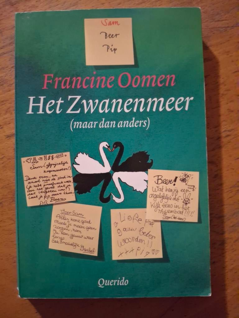 Het Zwanenmeer (maar dan anders) - Francine Oomen, Boeken, Ophalen of Verzenden, Gelezen, Francine Oomen, Fictie