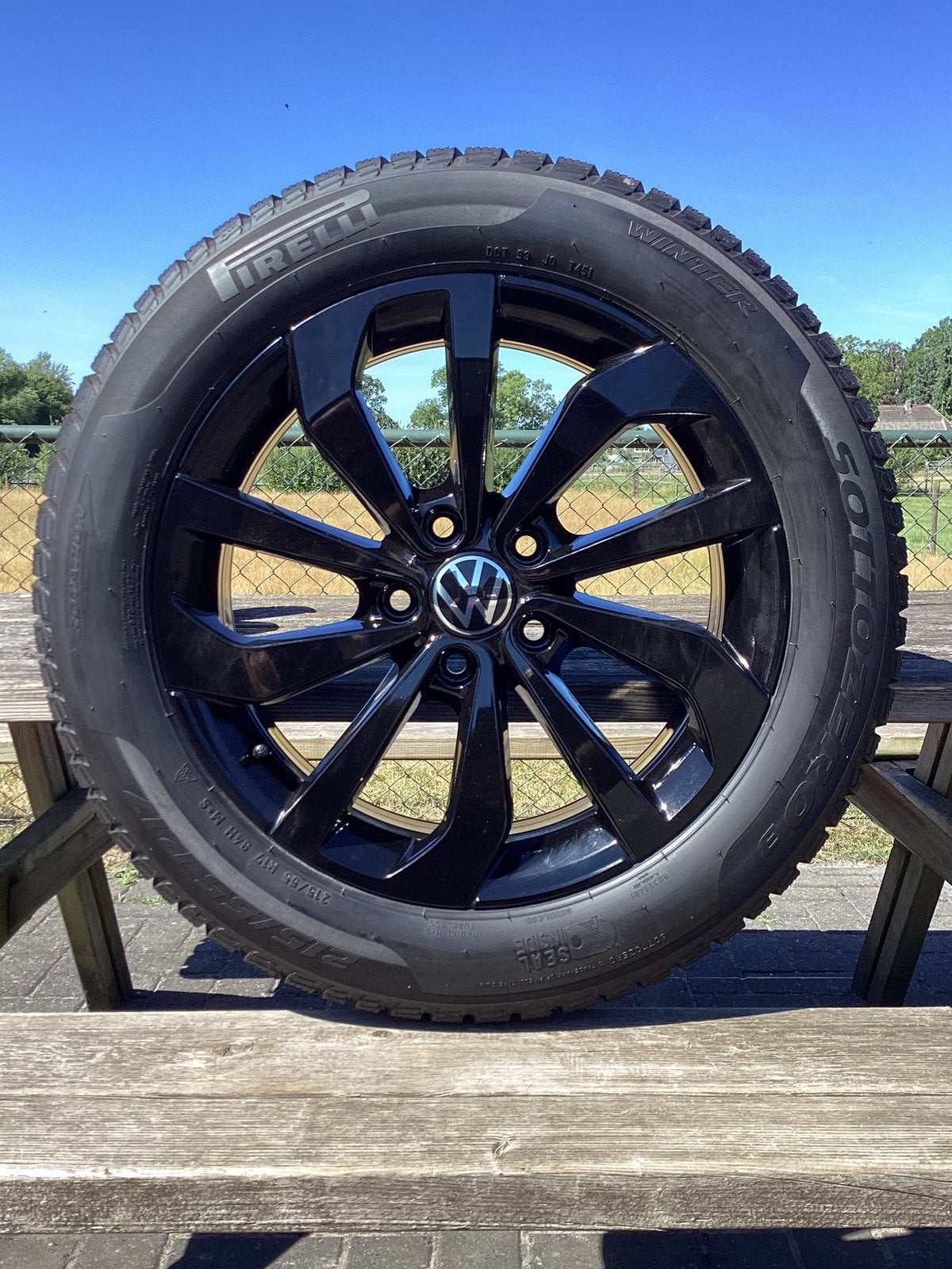 17” set Volkswagen T-roc Pirelli️banden 215-55-17 met 7/8 mm, 215 mm, Banden en Velgen, Nieuw, 17 inch