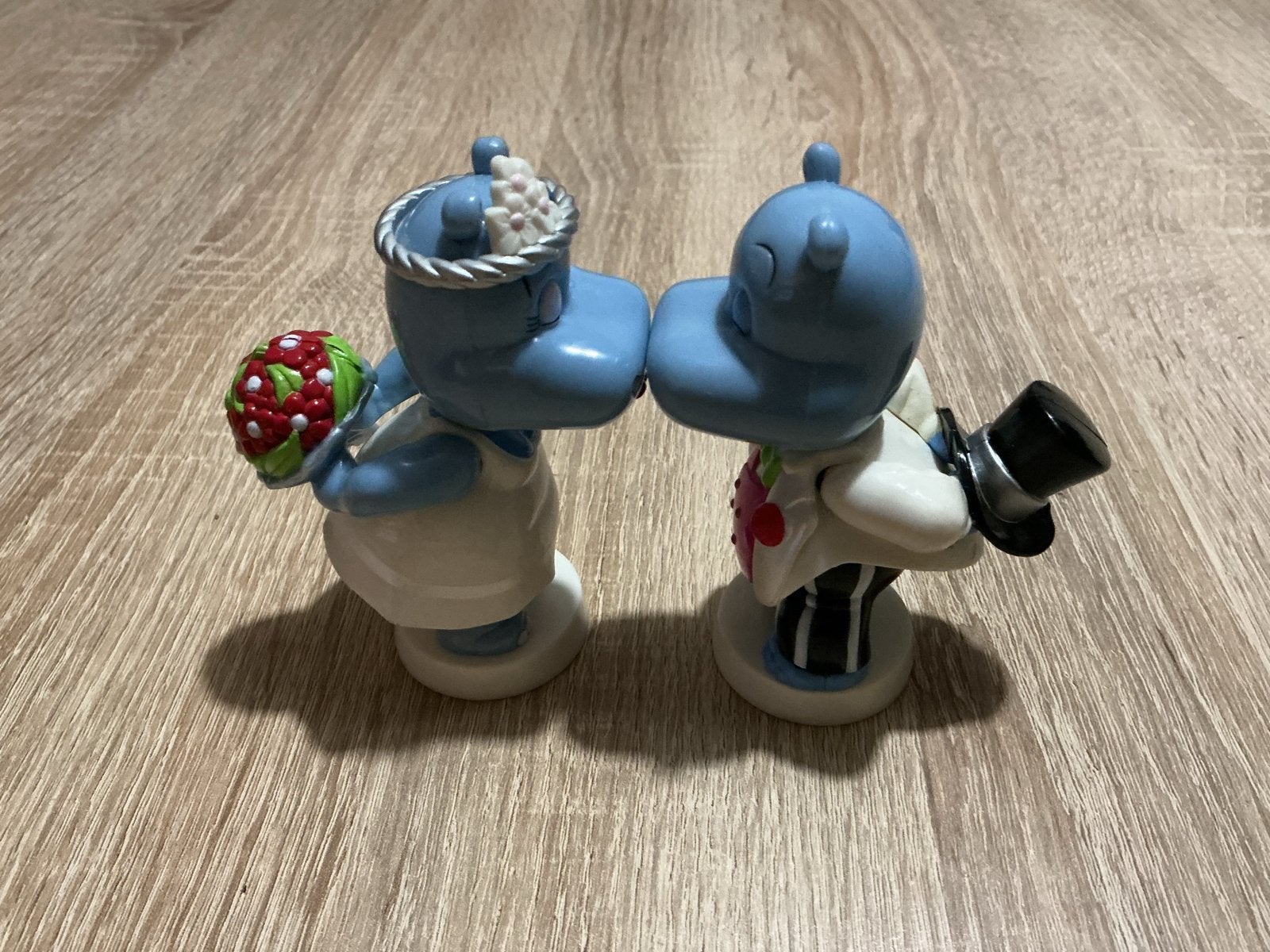 Happy Hippo Bruidspaar ferrero, Ophalen of Verzenden, Gebruikt