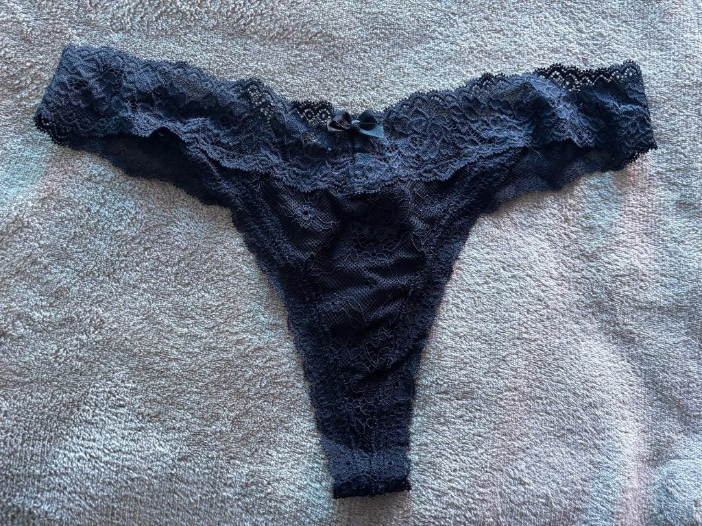 zwarte string hunkemoller met kant S nieuw, Hunkemöller, Verzenden, Zwart, String