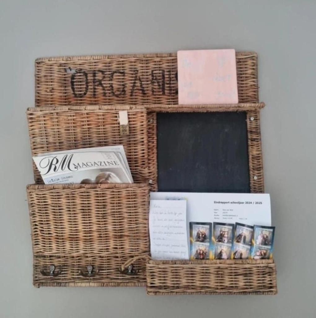 Riviera Maison Organizer Rustiek Rattan Wandrek, Gebruikt, Ophalen of Verzenden, Landelijk, Natuurlijk materiaal
