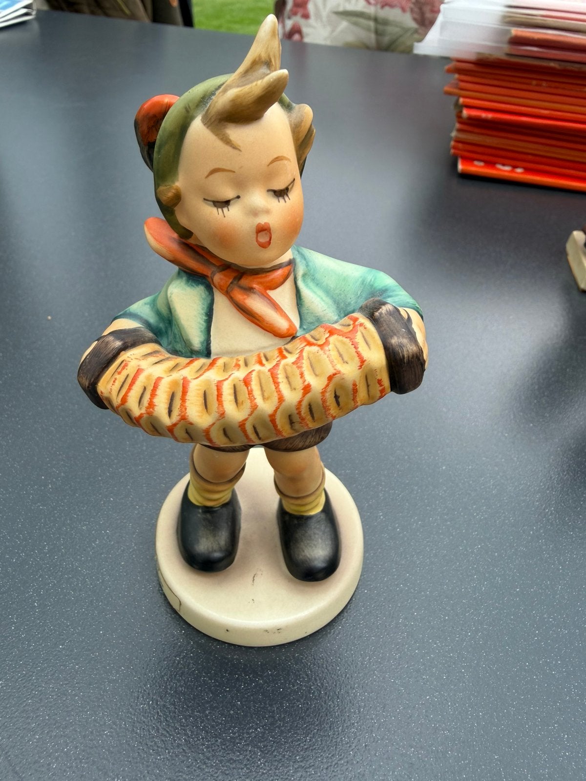 Hummel Accordeon boy, Ophalen of Verzenden, Zo goed als nieuw, Hummel
