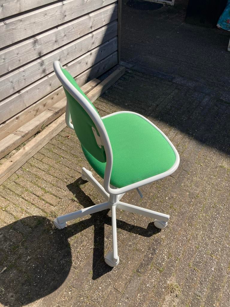 Groene IKEA kinder bureaustoel - Nog in goede staat, Ophalen, Zo goed als nieuw, Stoel(en)